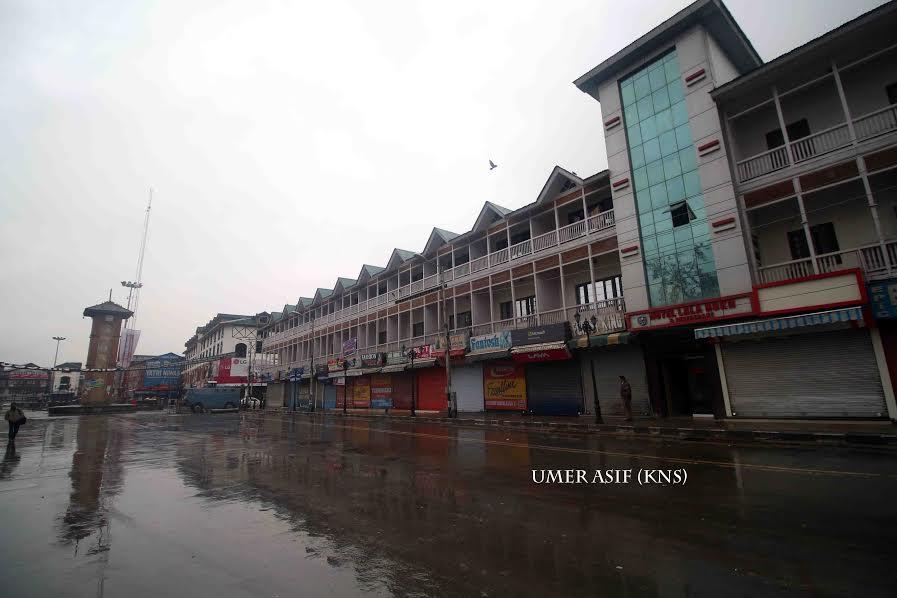 Kashmir, Chenab Valley observe complete shutdown against Zahid’s killing